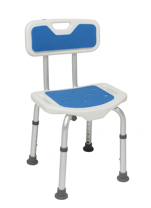 La gamme Blue seat se décline en différents sièges et marche pieds à utiliser pour accéder au bain ou à la douche. Sans risque de corrosion grâce à leur structure en dur-aluminium anodisé, leur assise est recouverte d'un coussinet souple pour un meilleur confort et éviter tout glissement.