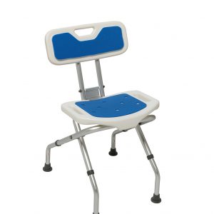 a gamme Blue seat se décline en différents sièges et marche pieds à utiliser pour accéder au bain ou à la douche. Sans risque de corrosion grâce à leur structure en dur-aluminium anodisé, leur assise est recouverte d'un coussinet souple pour un meilleur confort et éviter tout glissement.