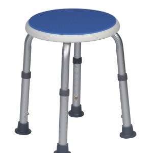 a gamme Blue seat se décline en différents sièges et marche pieds à utiliser pour accéder au bain ou à la douche. Sans risque de corrosion grâce à leur structure en dur-aluminium anodisé, leur assise est recouverte d'un coussinet souple pour un meilleur confort et éviter tout glissement.